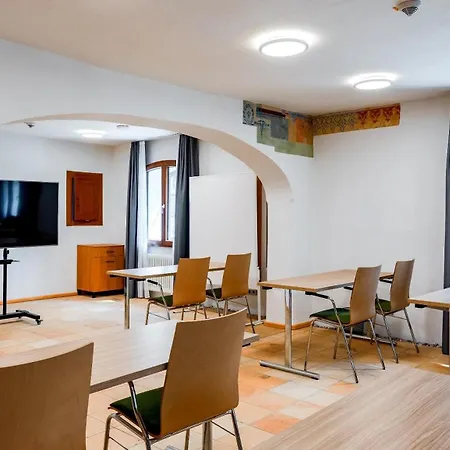 Premier Muenchen Airport Sued Hotel 3*